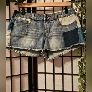 ZCO Jeans Women Patchwork Denim Shorts Blue Cream Low Rise Cutoff Frayed Size 11